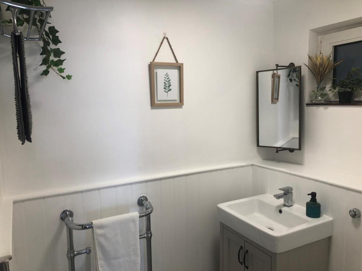 The Nest, Central Falmouth, 10 Mins To The Beaches And Off Street Parking Kültér fotó